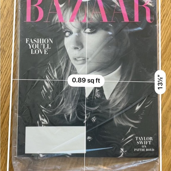 August 2018 Harper’s Bazaar - Taylor Swift Cover - Picture 2 of 2